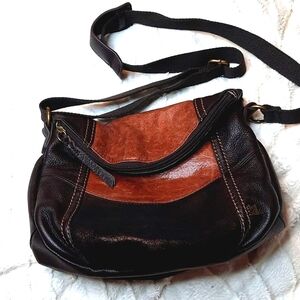 The Sak brown crossbody leather purse 90's  boho bohemian indie shiny material